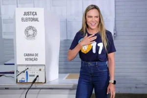 Direita lidera em quatro dos seis estados com segundo turno e pode eleger até 18 governadores